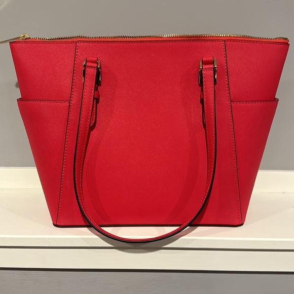 Michael Kors Large Leather Tote - Picture 3 of 4